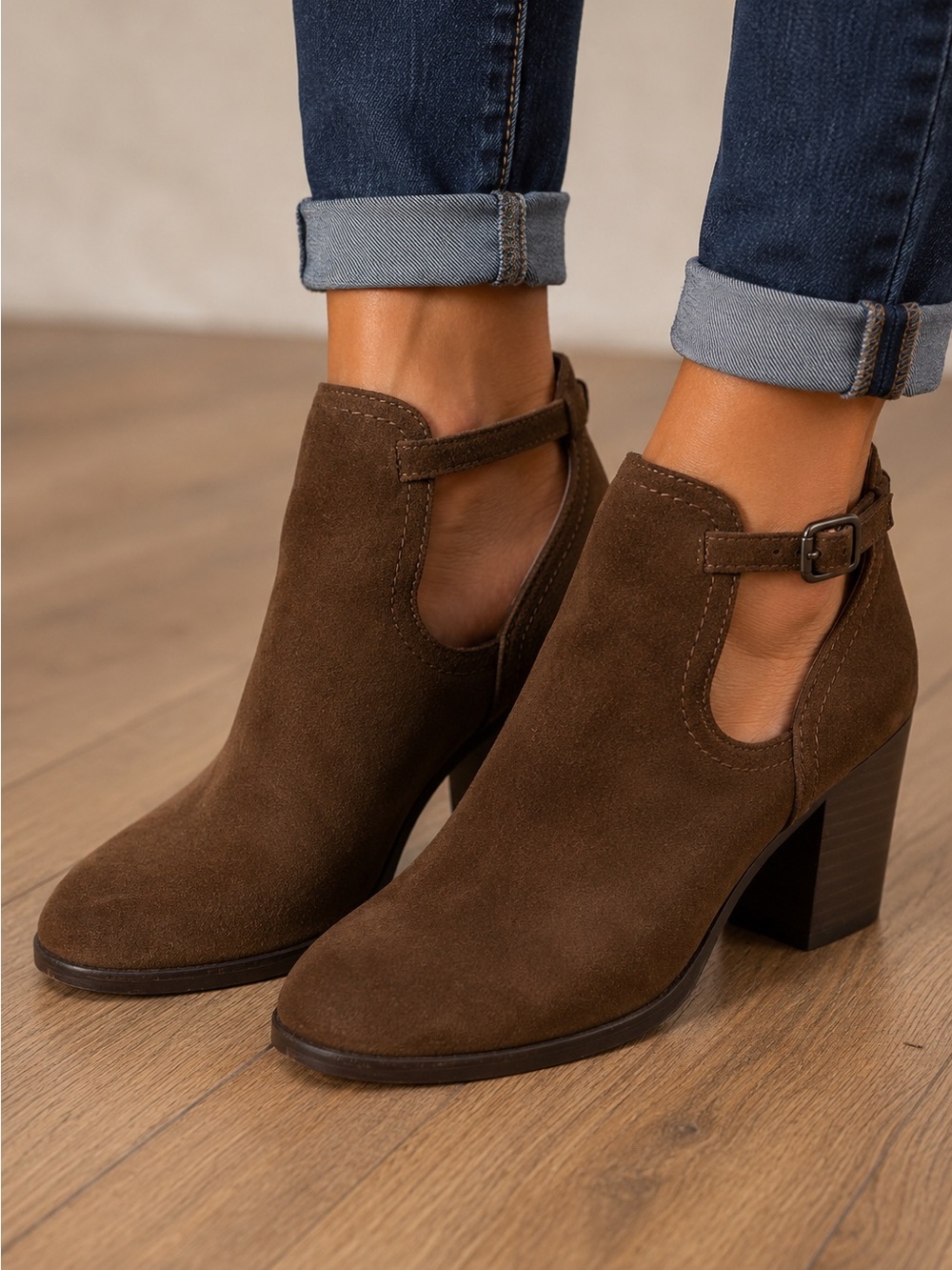 Frye Womens Brown Meghan Suede Ankle Buckle Strap Cut Out Heel Booties Size 8.5B